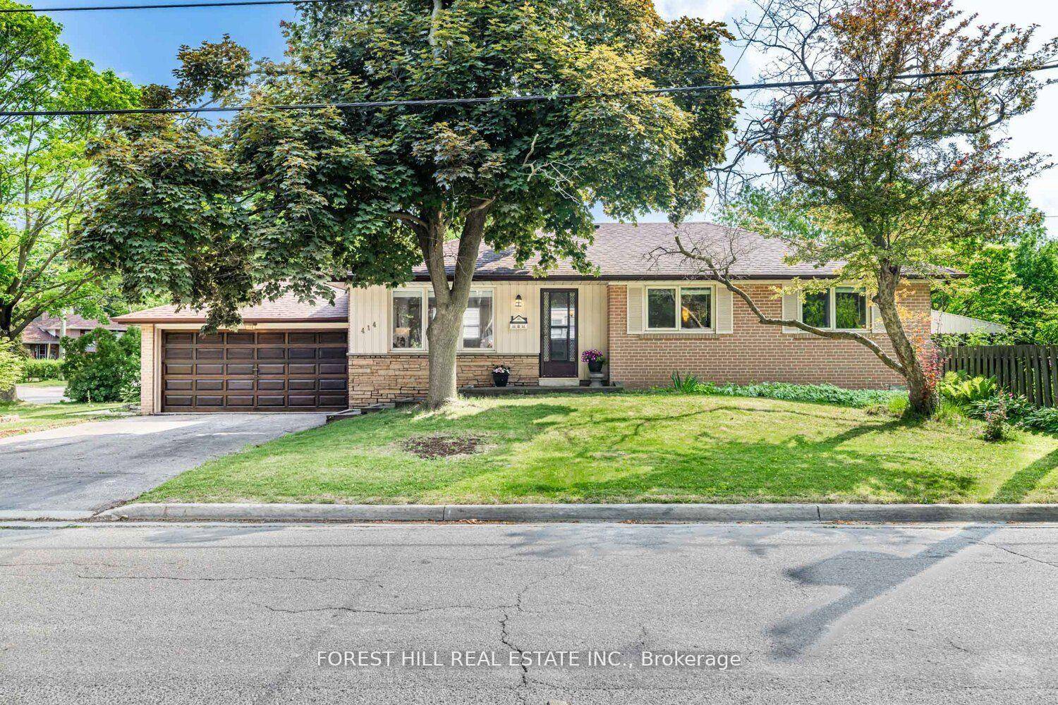 Spacious Updated Upgraded Charming amp ; Livable Bungalow With A Great Curb Appeal.
