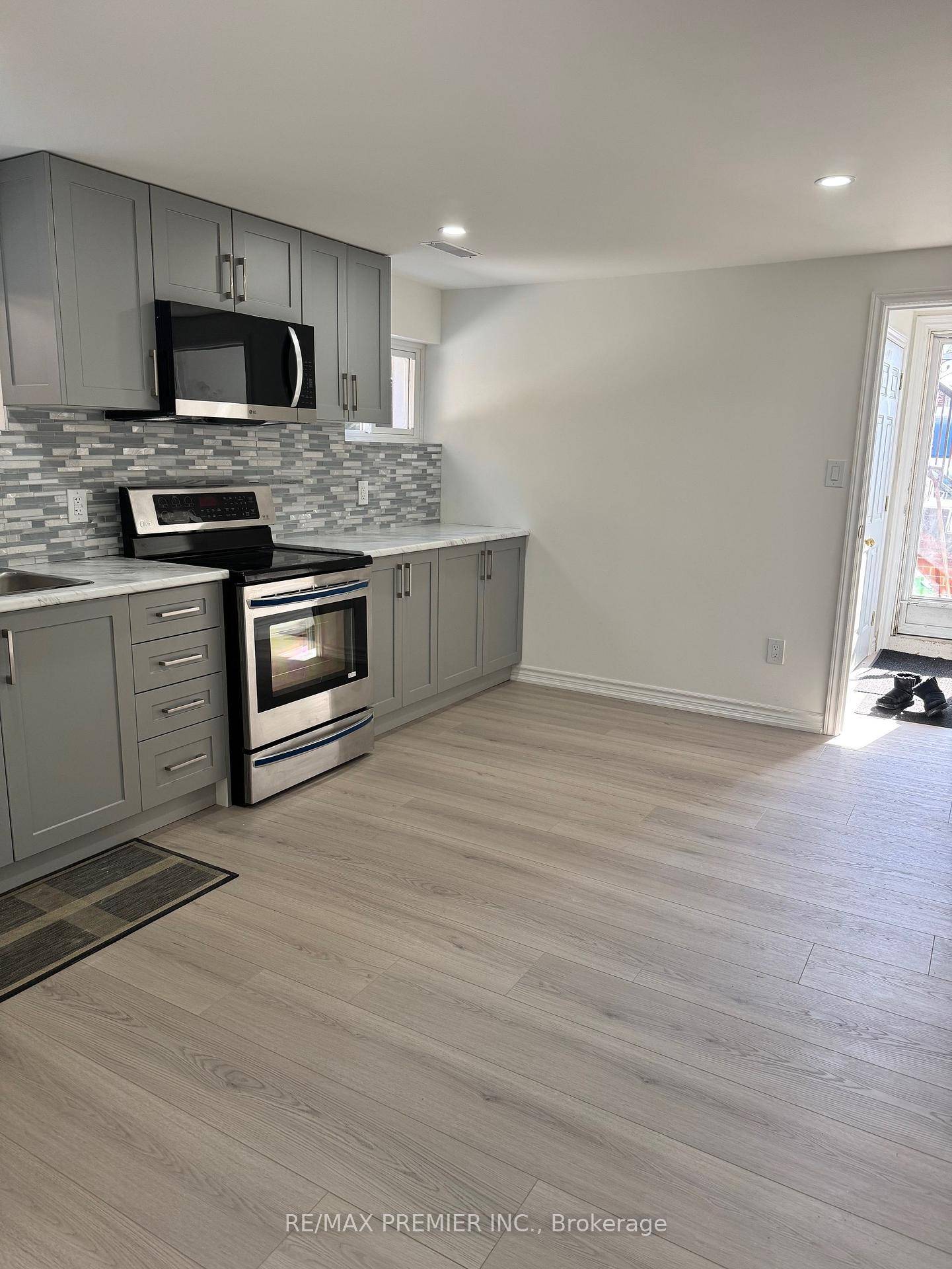 Exceptionally FULLY Renovated BRIGHT Lower Level of a Toronto Home in an Excellent Quiet Residential Location Steps to TTC, One Bus Stop To York University, Parks, and More !