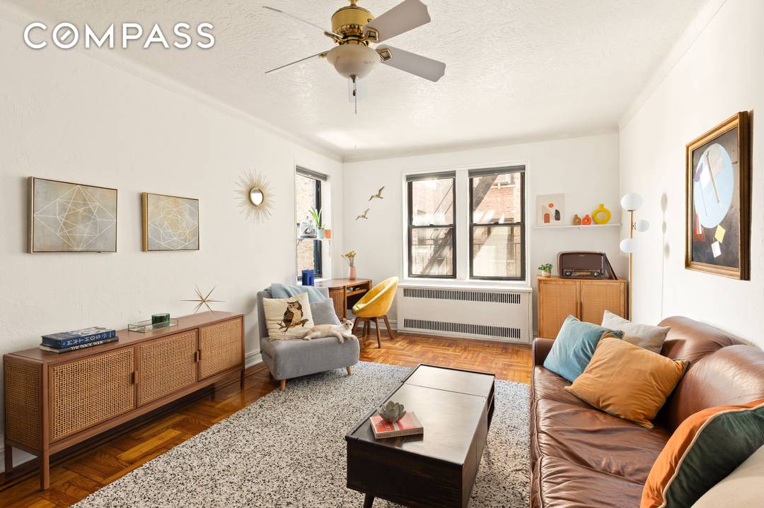Welcome to 125 Hawthorne Street apartment 3H, a sprawling one bedroom in a pre war building, located on a quiet and serene block in the budding neighborhood of Prospect Lefferts ...