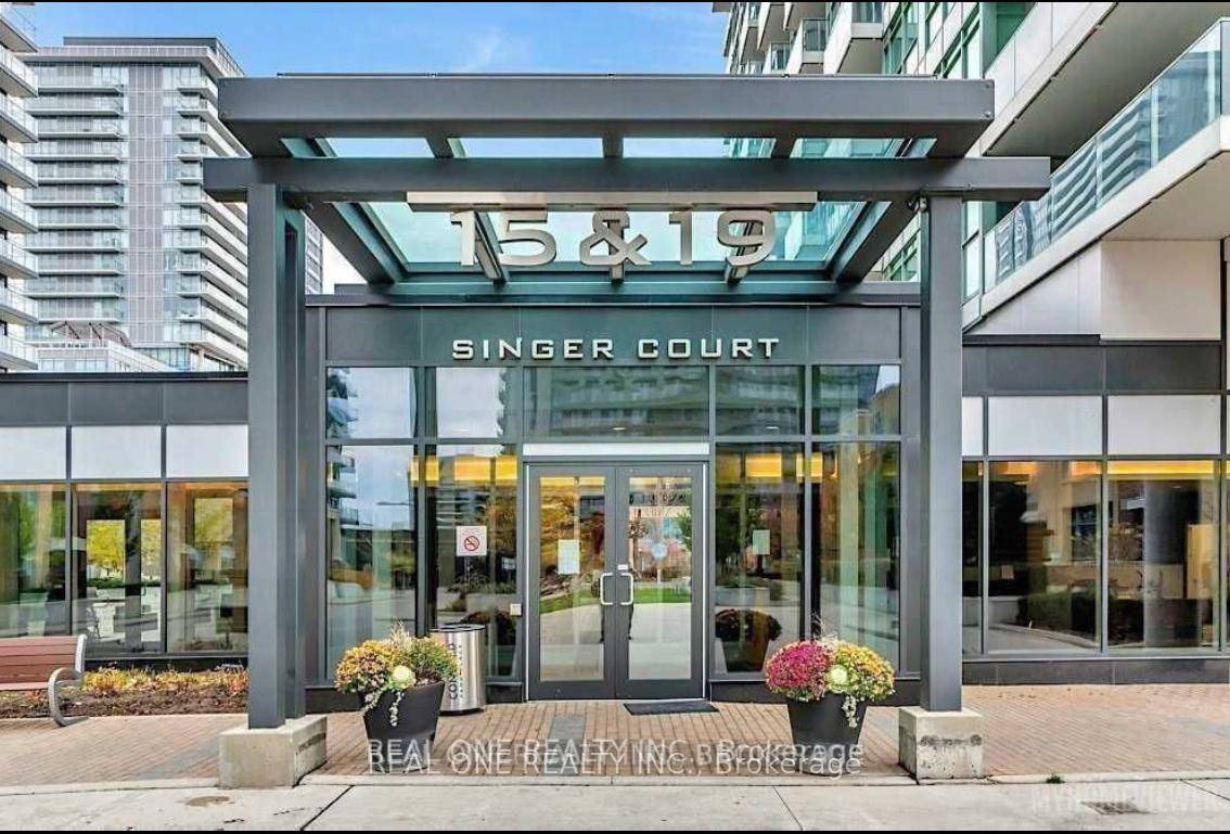 Large 1 Bedroom Den 738 Sf 45 Sf Balcony Area, Stunning Unobstructed North View Practical Layout Master Bedroom With 4Pc Ensuite Kitchen With Stainless Steel Appliances amp ; Upgraded Marble ...