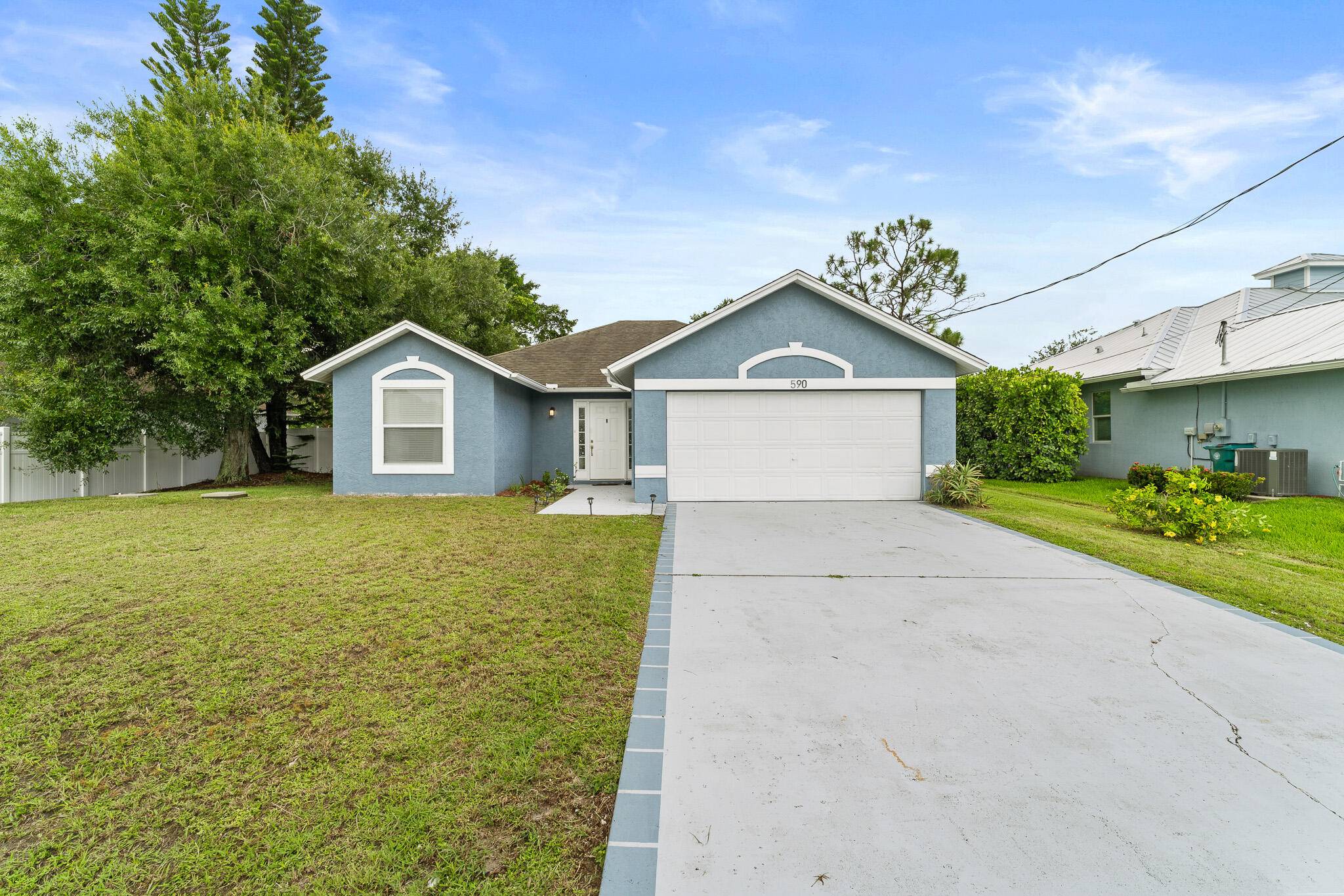Discover this beautifully UPDATED 3 bedroom, 2 bathroom, 2 car GARAGE home with nearly 1, 700 TOTAL SQFT, and a SCREENED IN and HEATED POOL facing SOUTH to get all ...