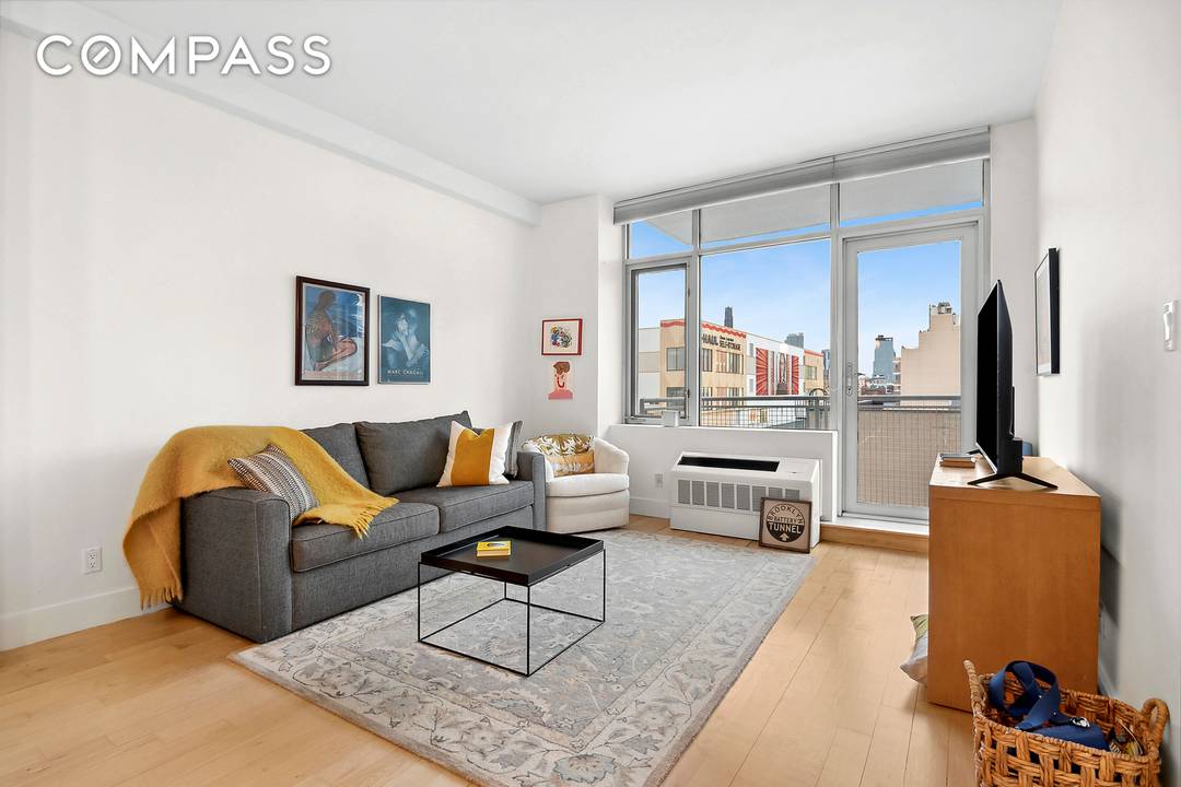 Condo Private deeded parking spot for sale Private storage locker included Washer dryer in unit Welcome to residence 4B at The Argyle a bright, modern, and thoughtfully designed one bedroom ...