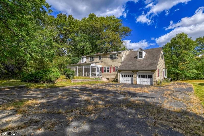 Welcome to 43 Sunlit Dr in the prestigious Watchung Mountains, a prime opportunity in one of New Jersey's most desirable communities.