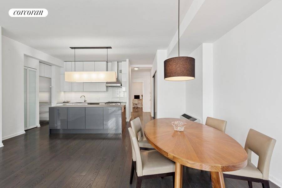 Luxurious living in the heart of Chelsea !