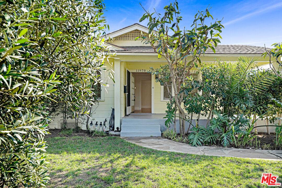 11970 Darlington Ave 2BR Brentwood La