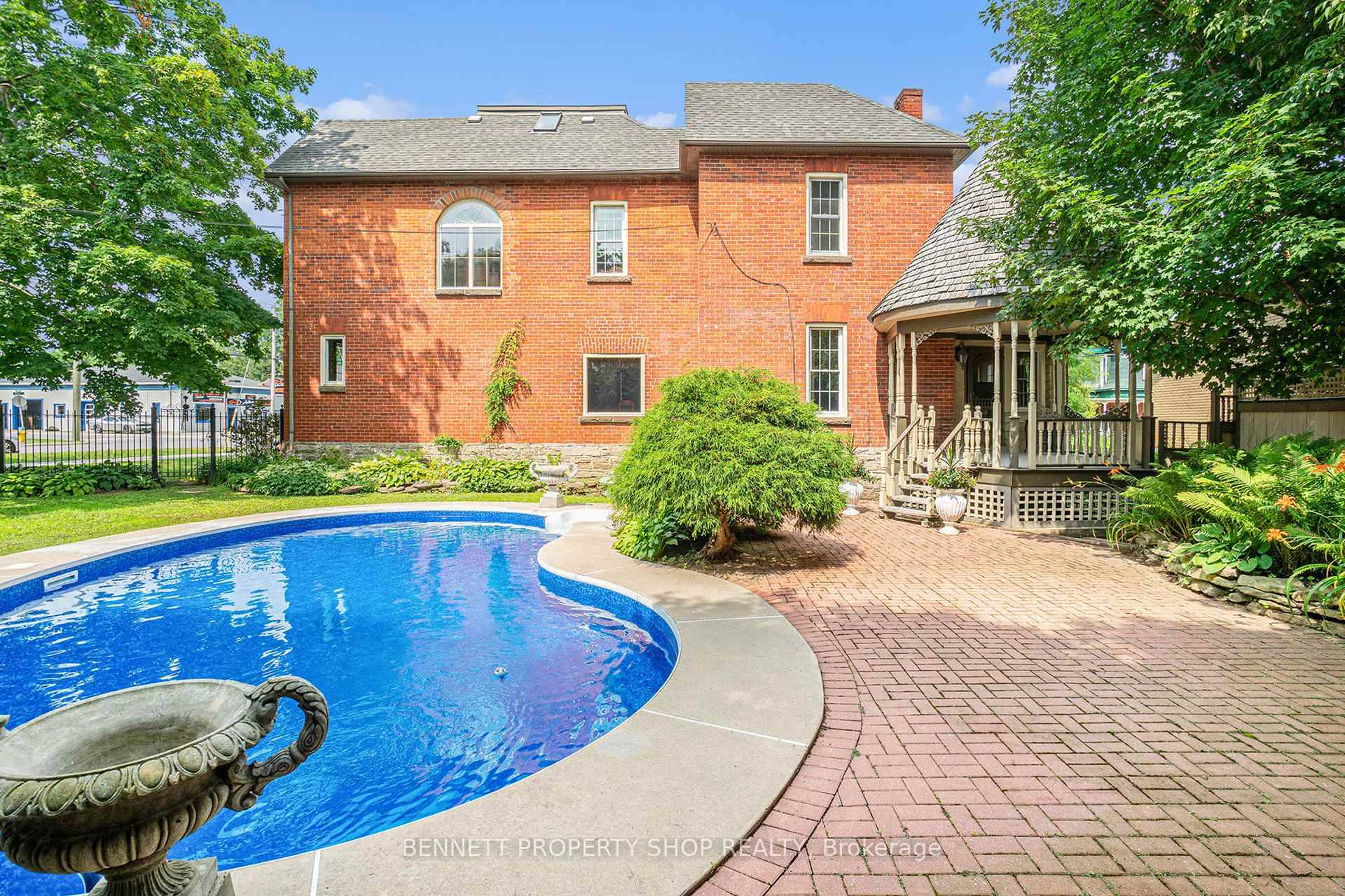 Prestigious Victorian Landmark in the Heart of Carleton Place Step into timeless elegance in this beautifully maintained, historic brick Victorian home, ideally located on a private, tree lined corner lot ...