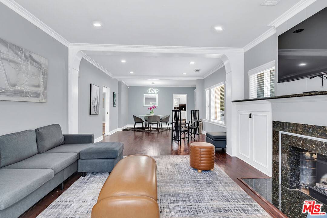 1906 Veteran Ave 4BR Beverlywood La