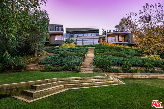314  N Barrington Ave Brentwood LA