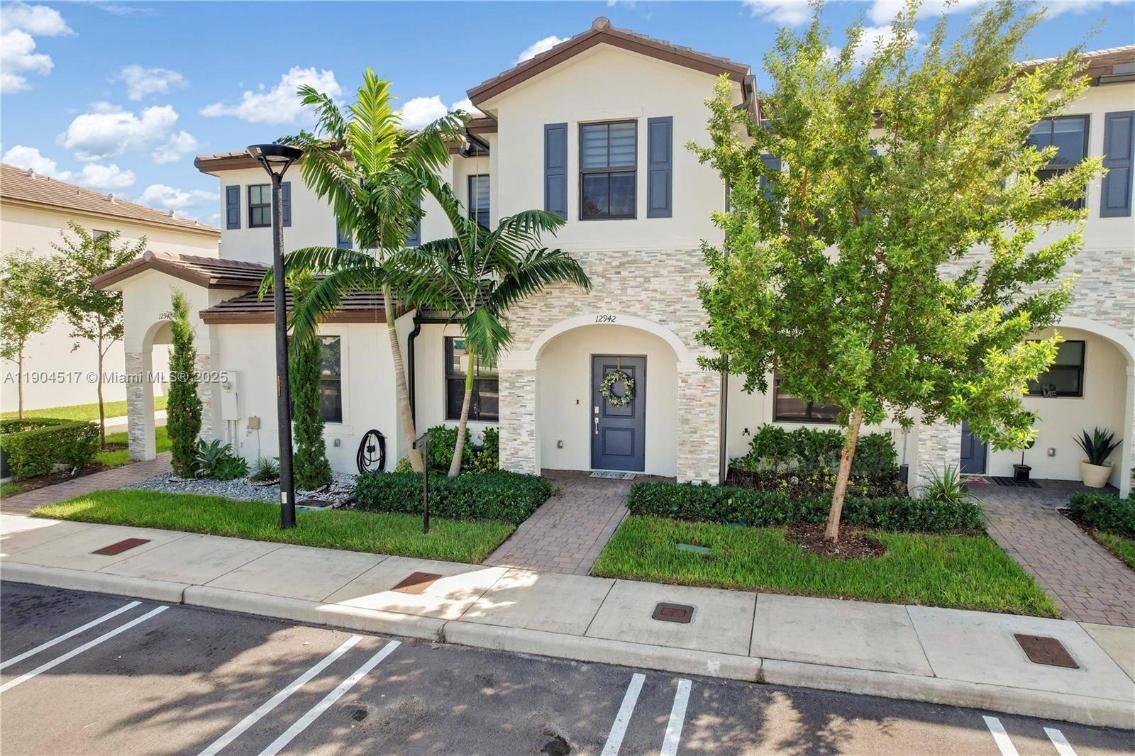 Almost brand new 3 bedroom 2 bathroom townhome with modern chandelier lighting through out the home.