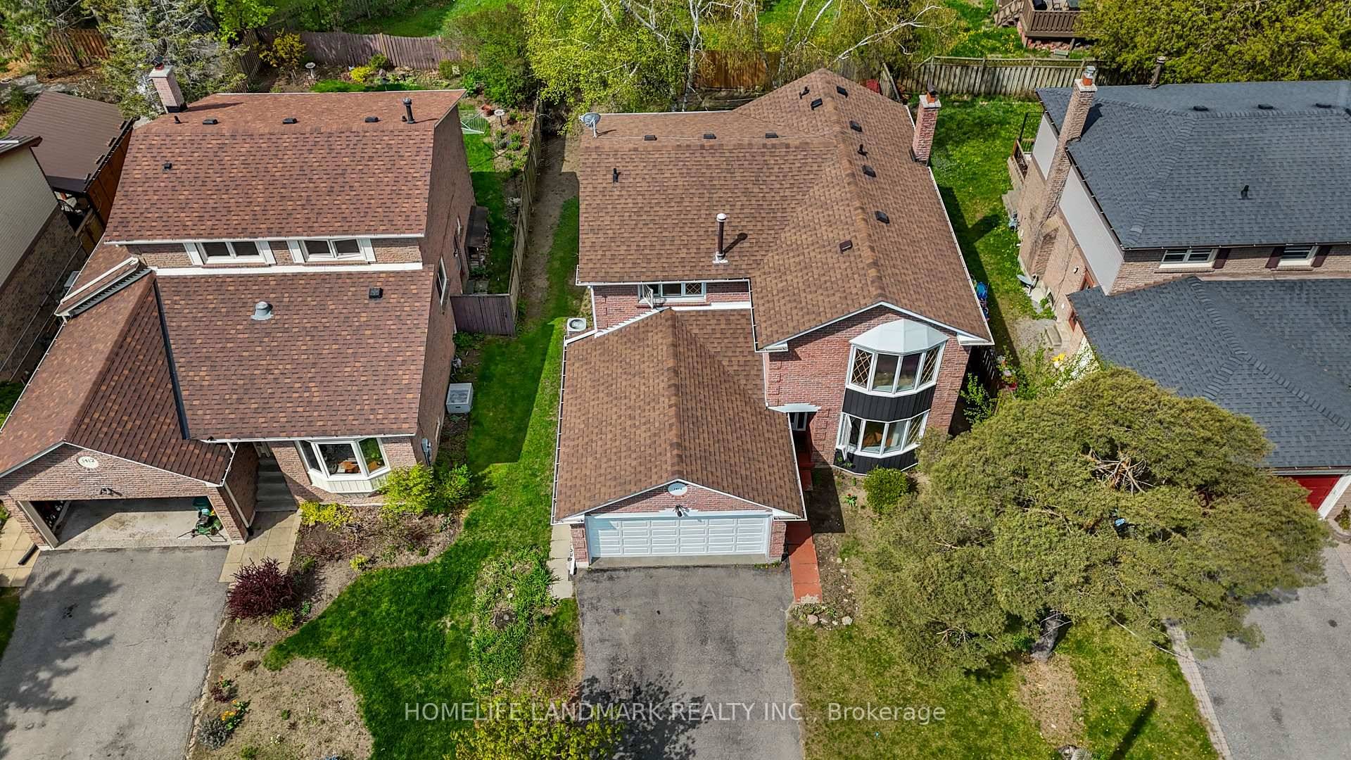 Welcome to 1416 Somerville Street a beautifully maintained and freshly painted home in a prime location !
