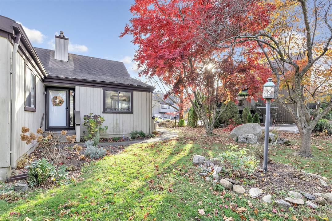 Gorgeous Thoreau style condo in Oronoque Village, top of the line over 55 community, largest in Fairfield County.