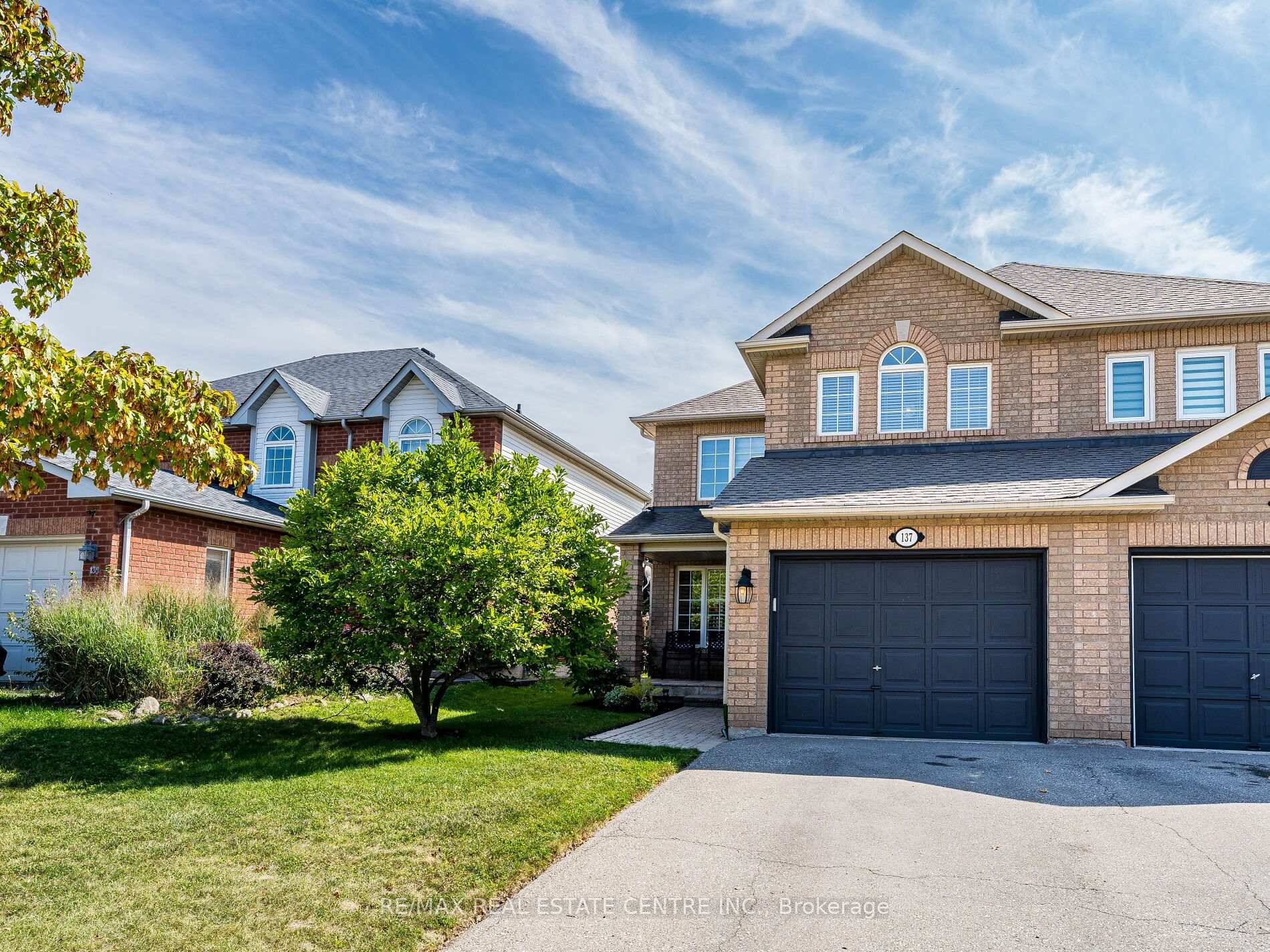 One of most well cared semis in Georgetown with Original owners who have taken meticulous care of this very clean and updated home.
