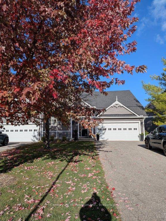 EXECUTIVE SKI WINTER RENTAL in beautiful Briarwood available from DECEMBER 1ST with dates flexible.