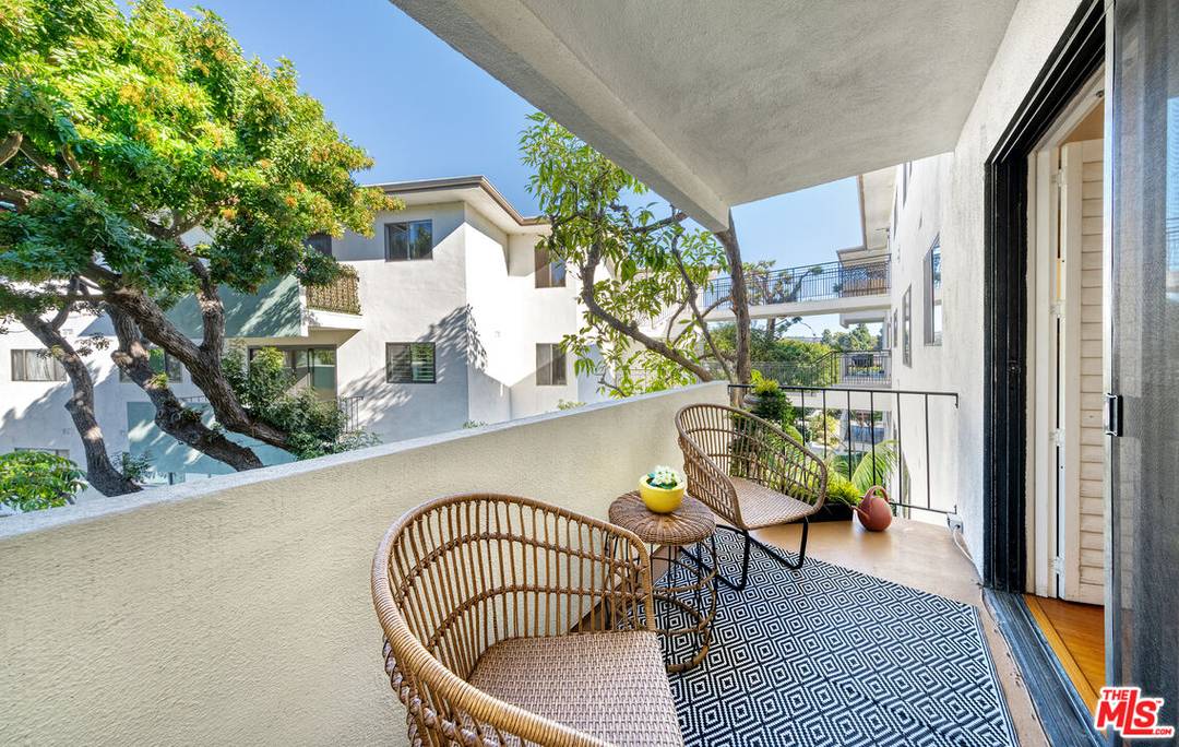 5000  S Centinela Ave 2BR Marina Del Rey La