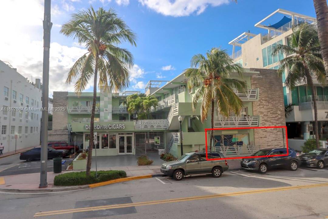 Prime retail space on Ocean Drive.