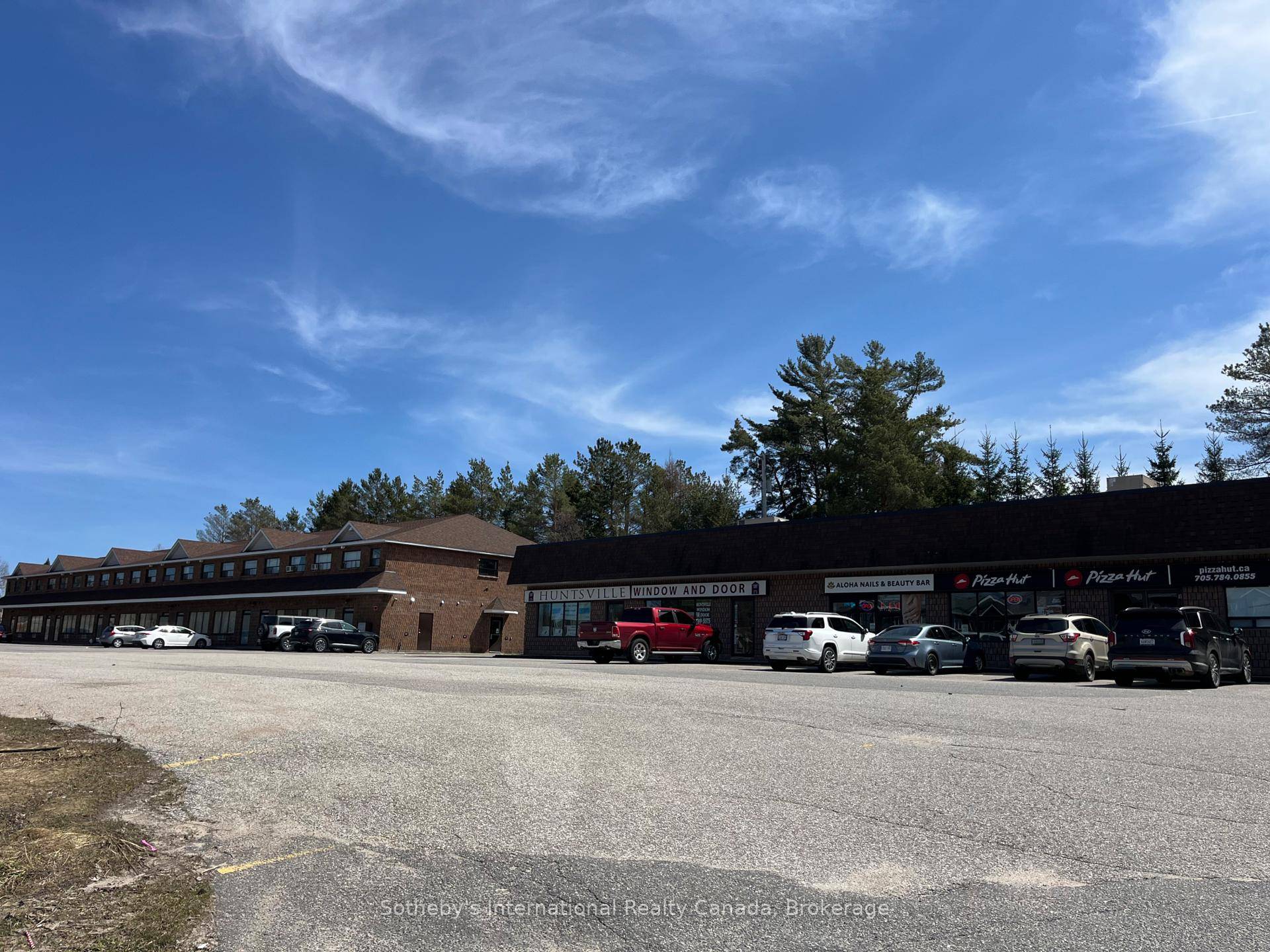 Welcome to 233 Highway 60, a remarkable property that embodies the perfect blend of opportunity and potential !