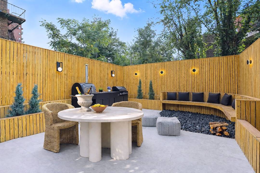 Welcome to 19 North Henry Street.