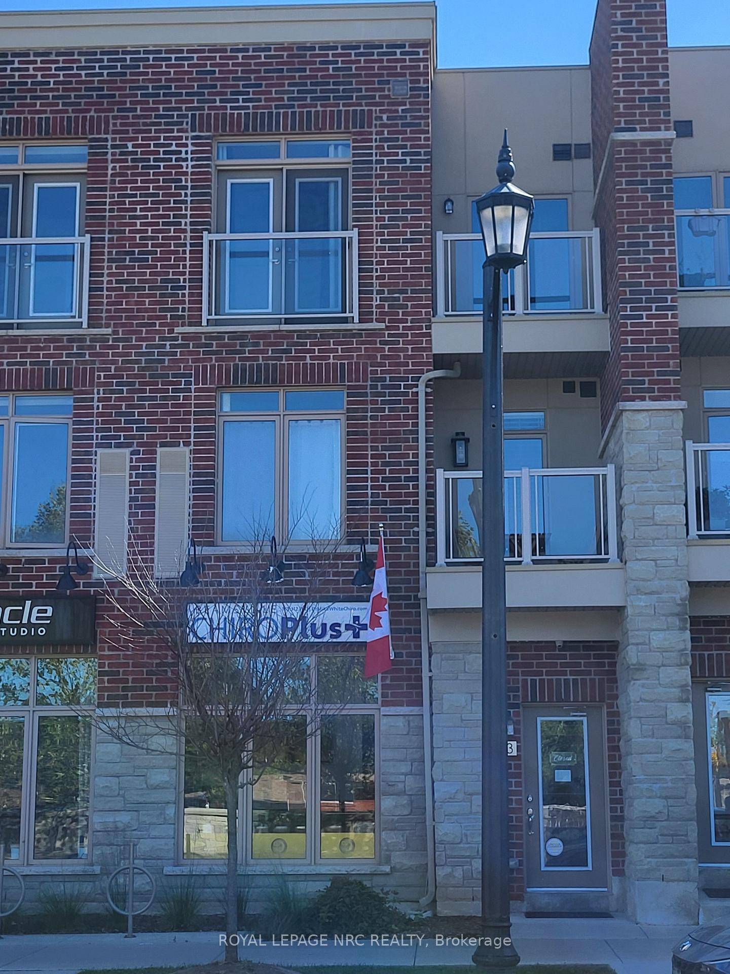 Step into the heart of downtown Beamsville with this turnkey condo, perfect for the working professional.