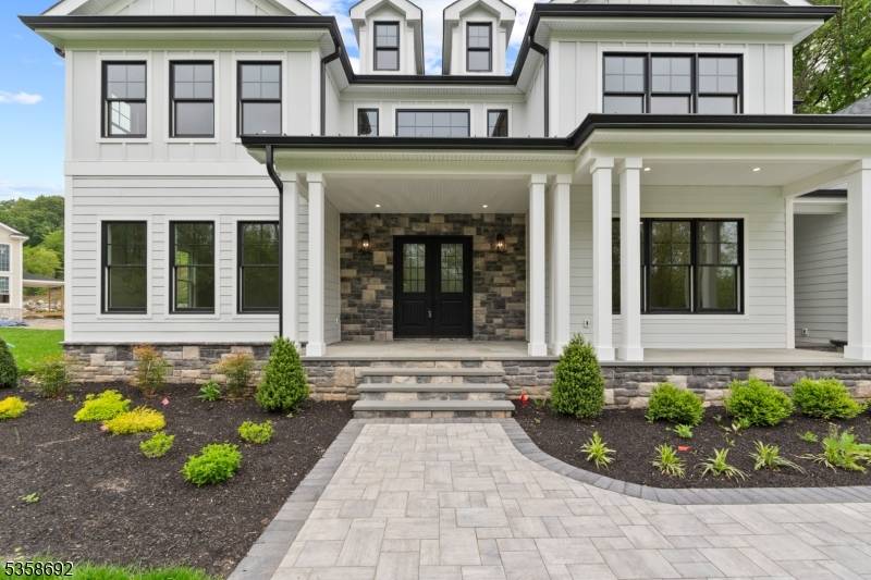 Stunning, custom built luxury home with approx.