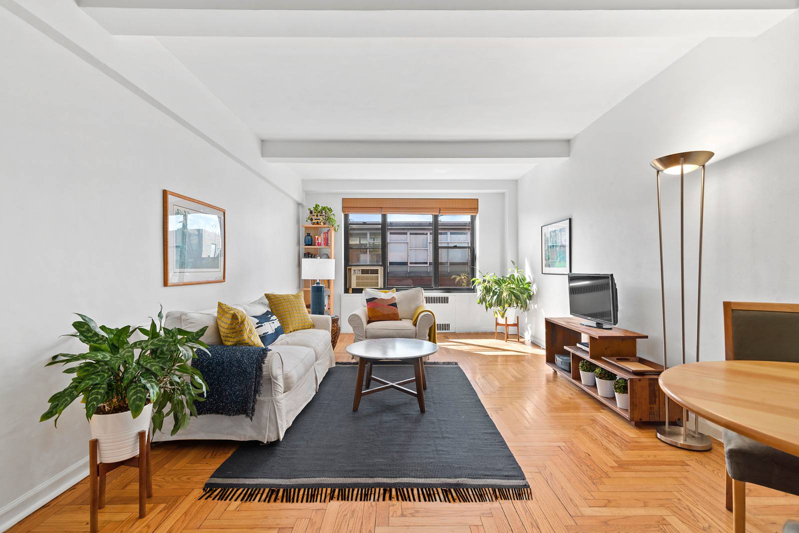 Pin Drop Quiet, Sunny and Offers a Generous Layout.