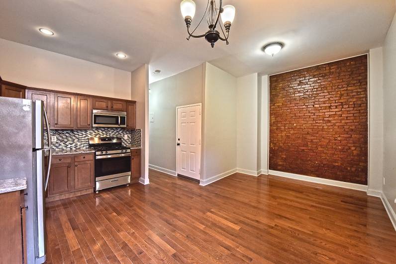 Looking for a spotless fully renovated 2 bedroom rental ?