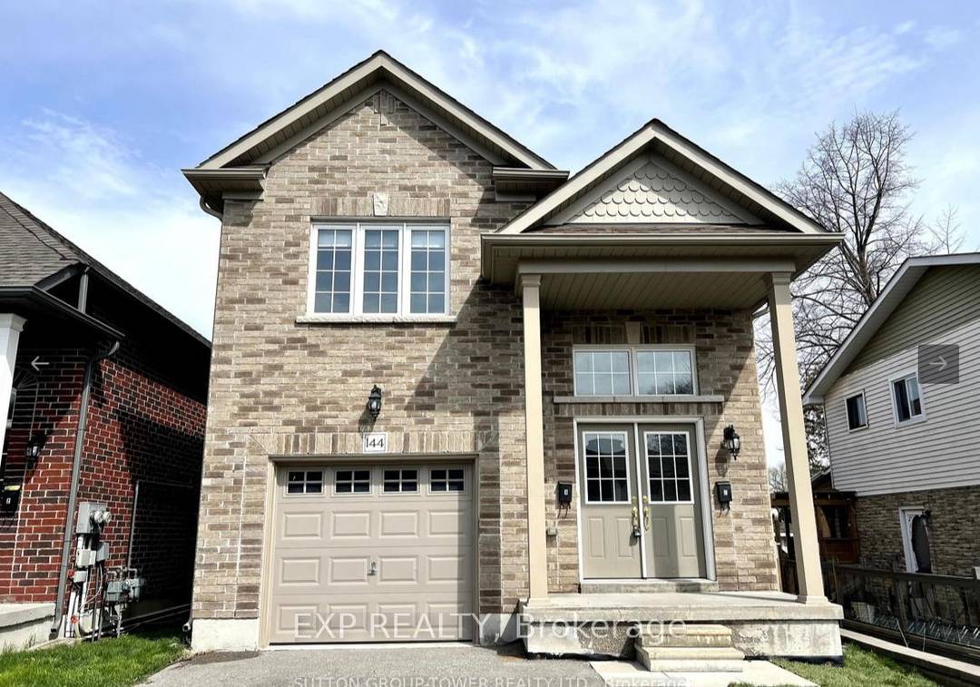 Bright and Spacious main level 2 Bedrooms, 1 Bath in newly built legal duplex.