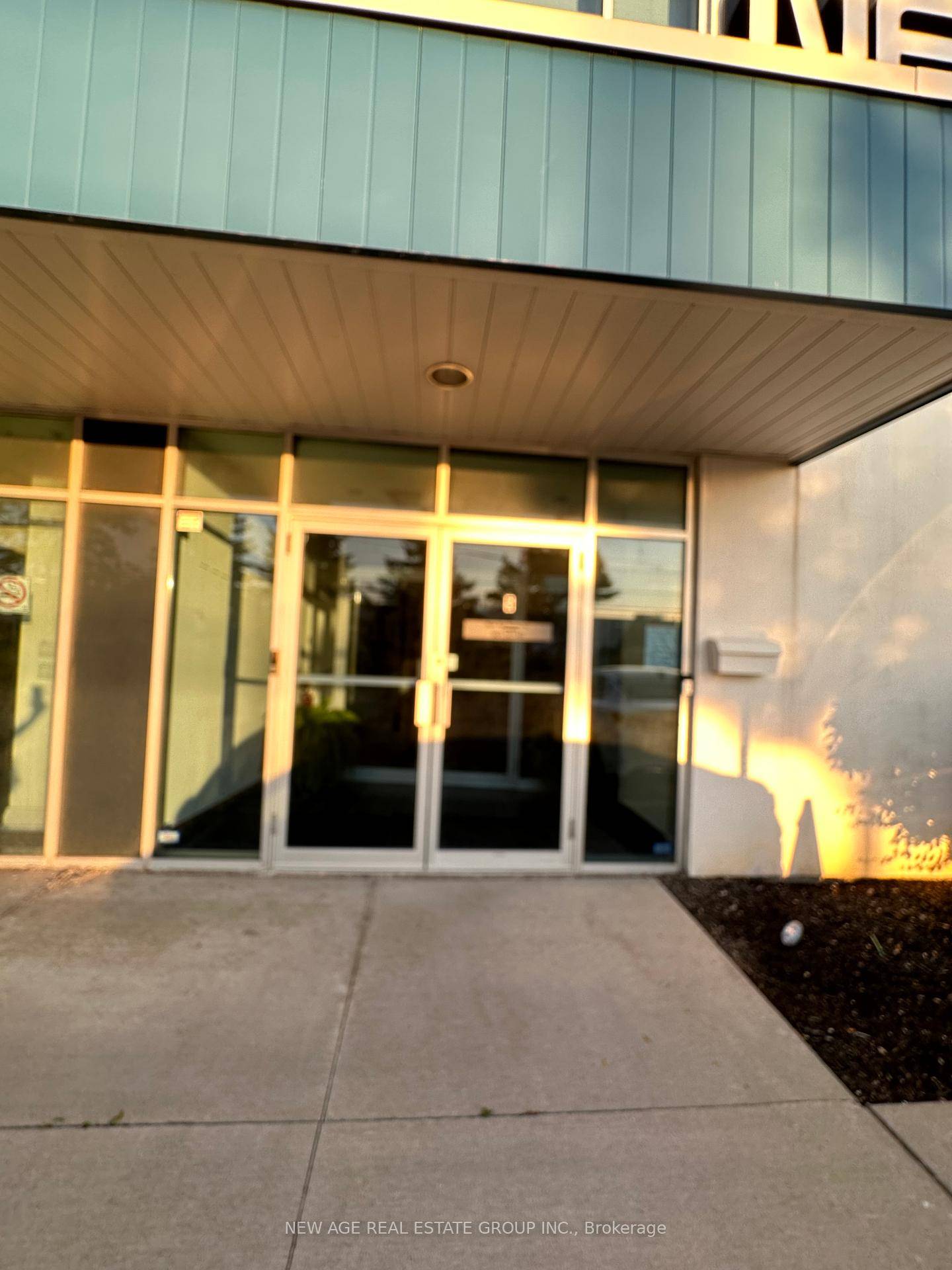 Professional, Spacious, Furnished Office Space Available In A Business Center.