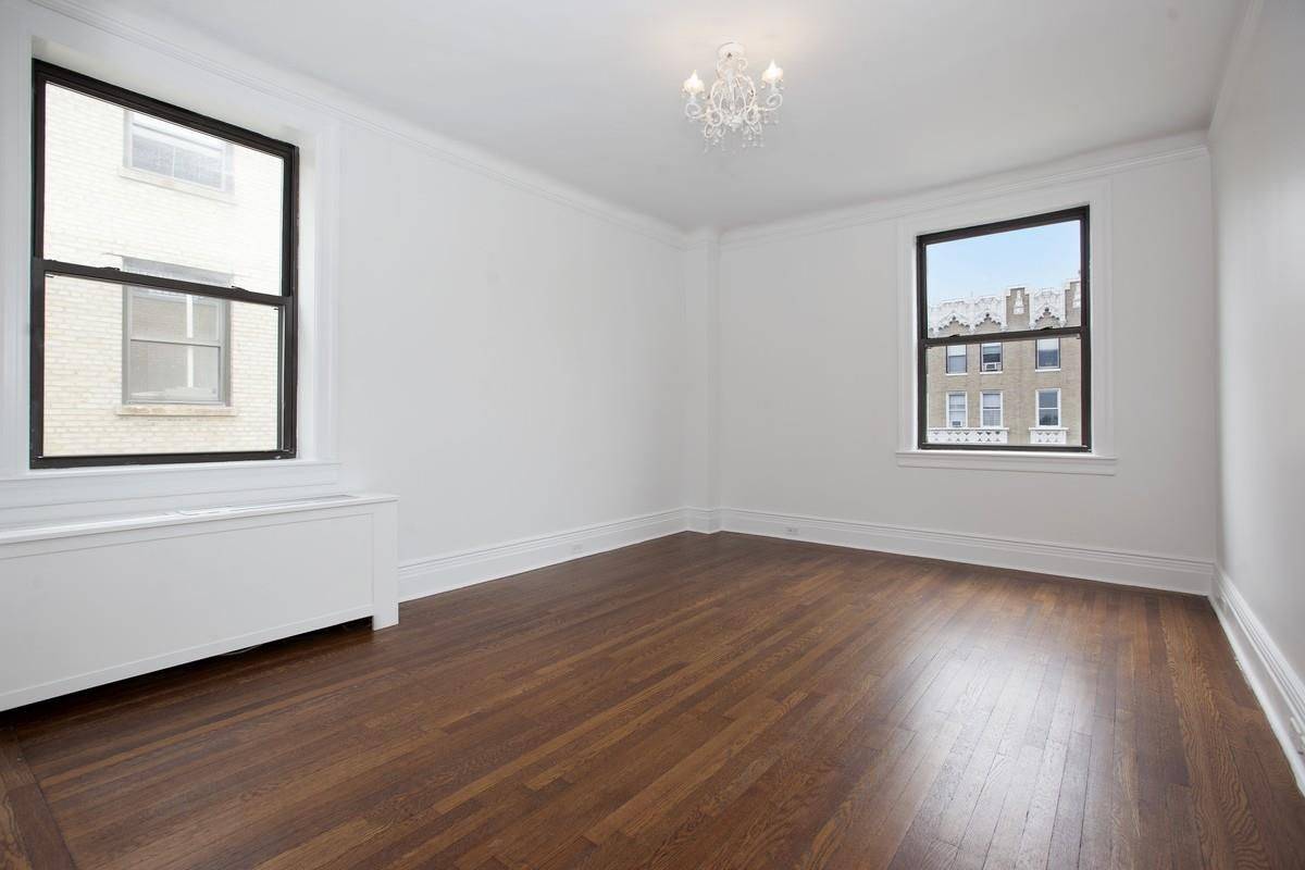 Sprawling high floor, pre war condo with four bedrooms and three bathrooms.