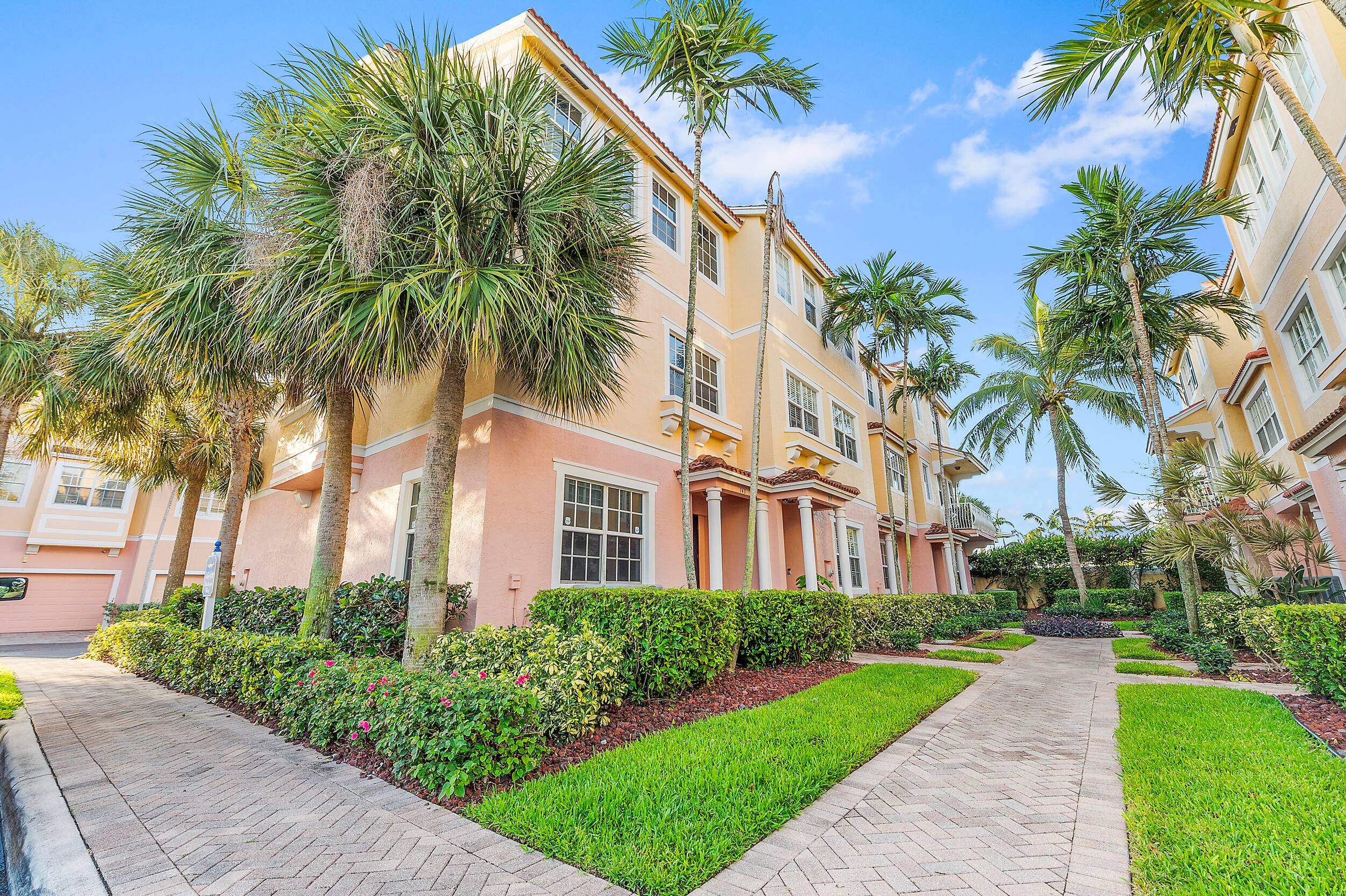 Welcome to The Harbors on the Intracoastal.