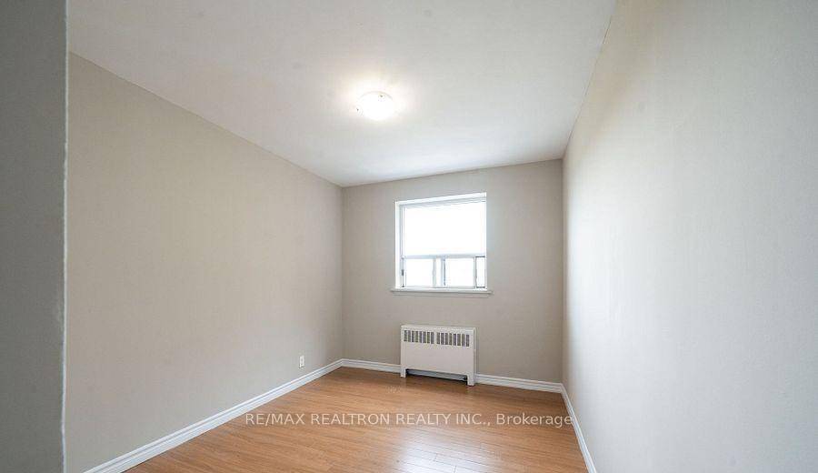 Fabulous Location, Close To Everything.