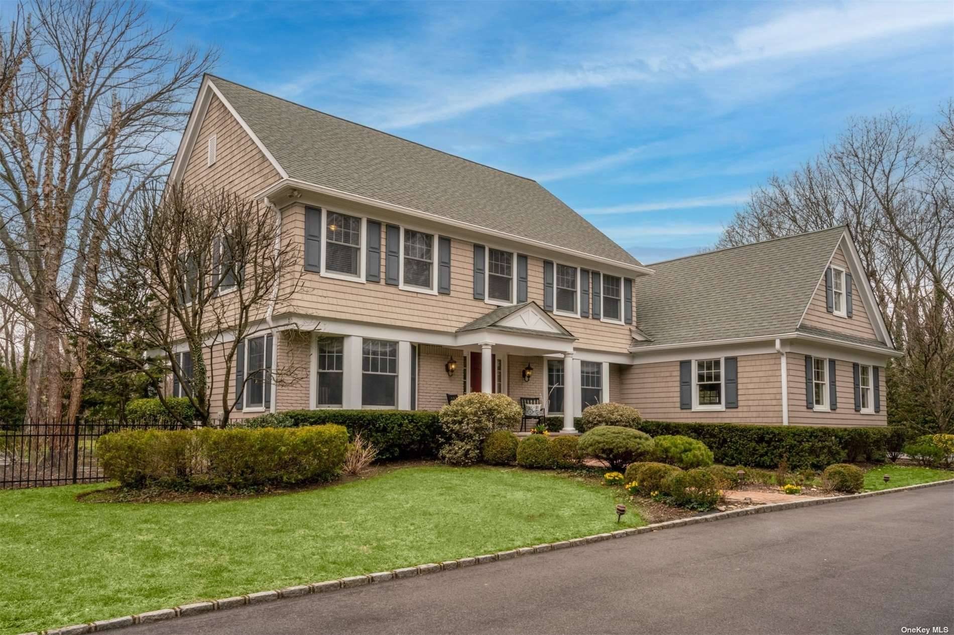 This is the Beautiful Center Hall Colonial you have been waiting for.