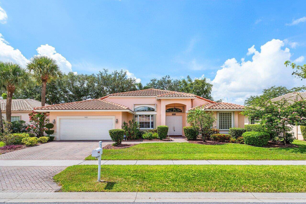 Welcome to your dream home at 5422 Landon Circle, Boynton Beach, FL !