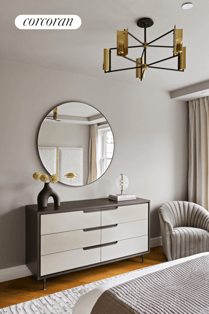 AN UPPER EAST SIDE LIFESTYLE OF PALATIAL PROPORTIONS 7 BEDROOMS 7 BATHROOMS 2 POWDER ROOMS 6, 688 INTERIOR SQFT 1, 822 EXTERIOR SQFT This newly staged exceptional home boasts radiant ...