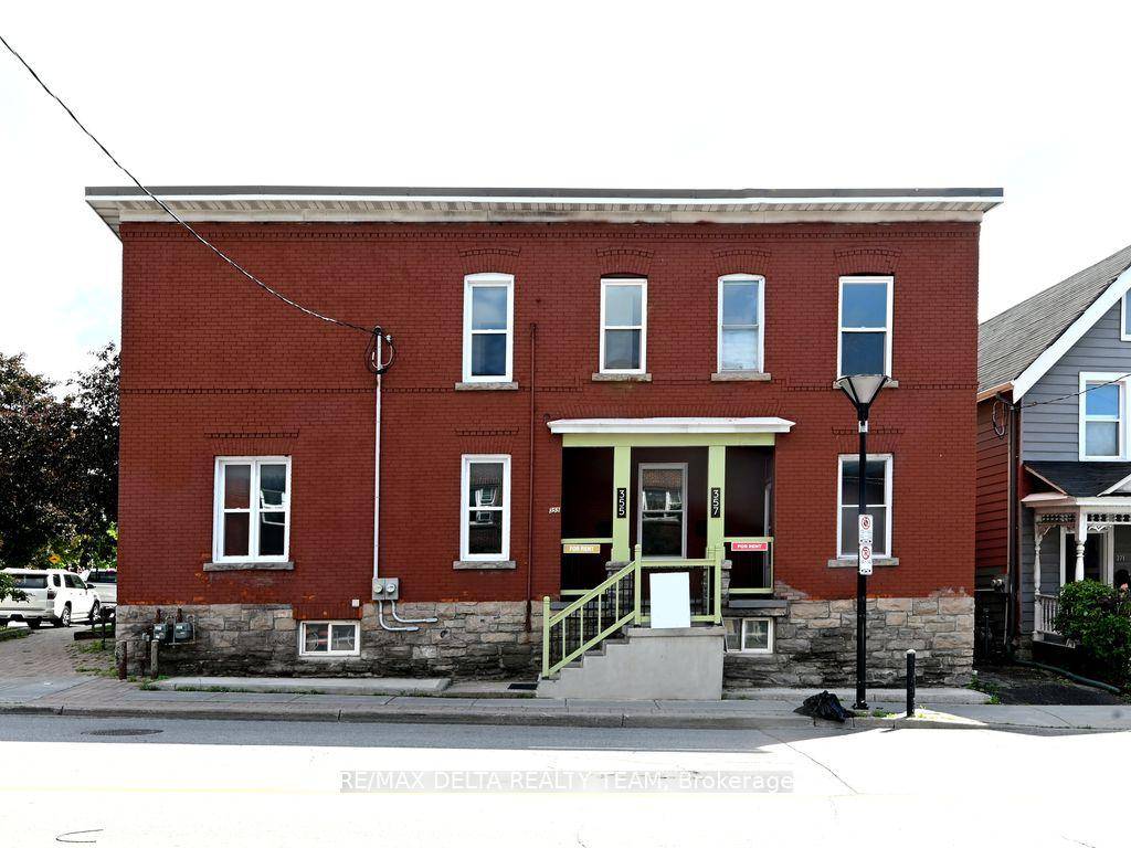 355 Bronson Avenue 2 Bedroom, 1 Full Bathroom Centretown, Ottawa.