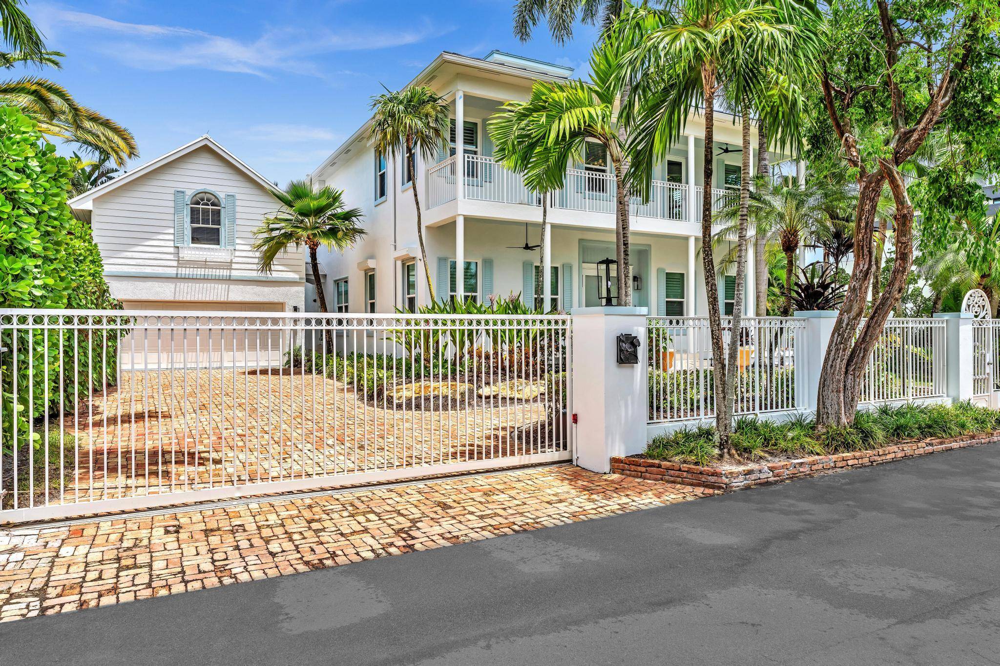 This gorgeous updated Key West style 5bed 5bath, 2 story, 75 ft waterfront home with swimming pool on Coconut Isle is now available for rent.
