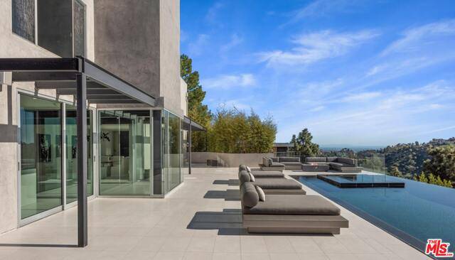 2393  Mount Olympus DR Hollywood Hills East LA