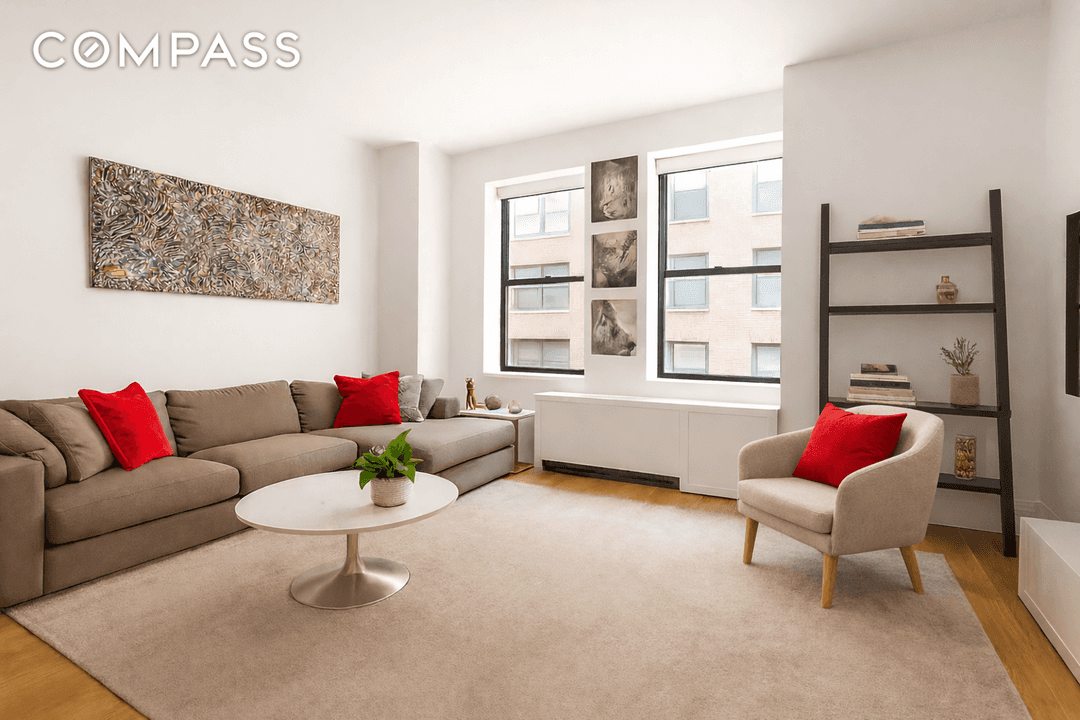 Welcome home to Apartment 6B, a spacious and well designed 1 bedroom, 1 bathroom condo in the heart of the Financial District.
