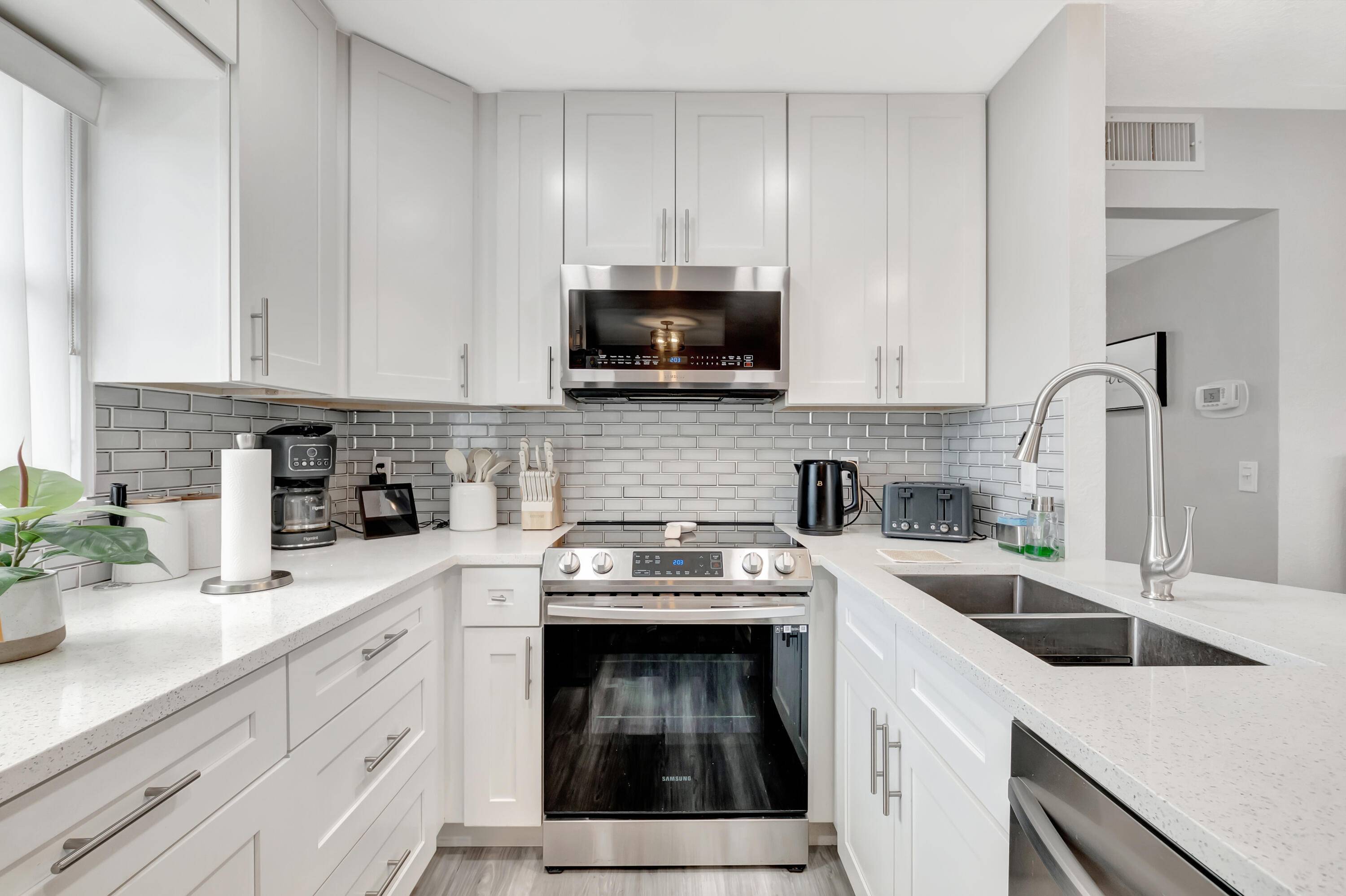 Charming 2 Bedroom 2 Bathroom delightful second floor end unit offers comfortable convenient living in a resort style setting.