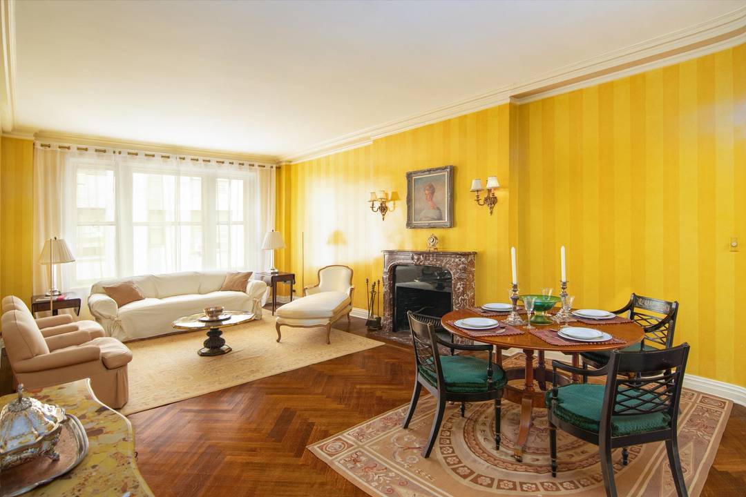 Unit 15D at 480 Park Avenue offers a rare opportunity to own a piece of New York City history.