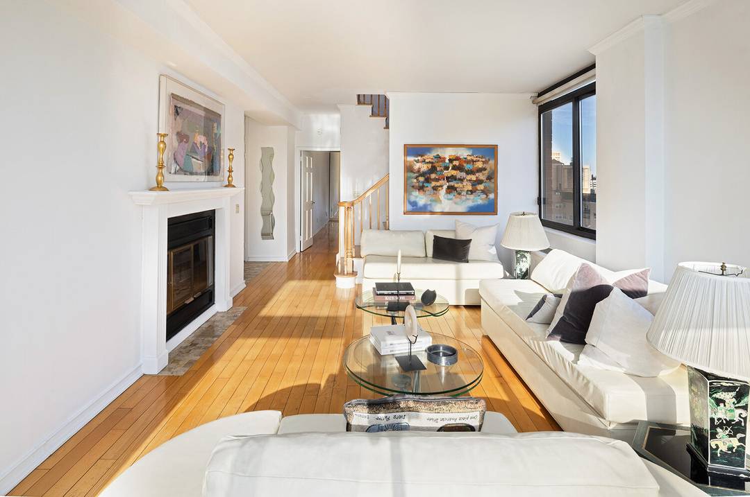 PH1C at The Forum is an 1813 SQ FT 3 bedroom, 3.