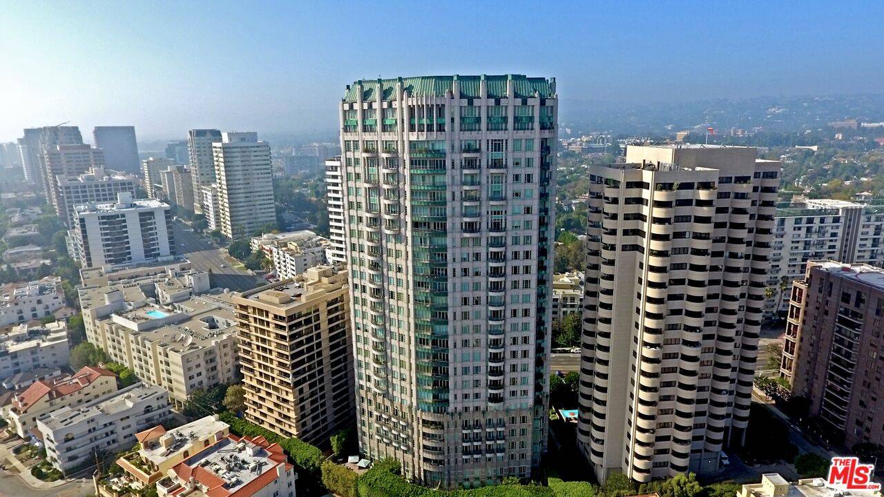 10580   Wilshire Blvd 3BR Westwood La