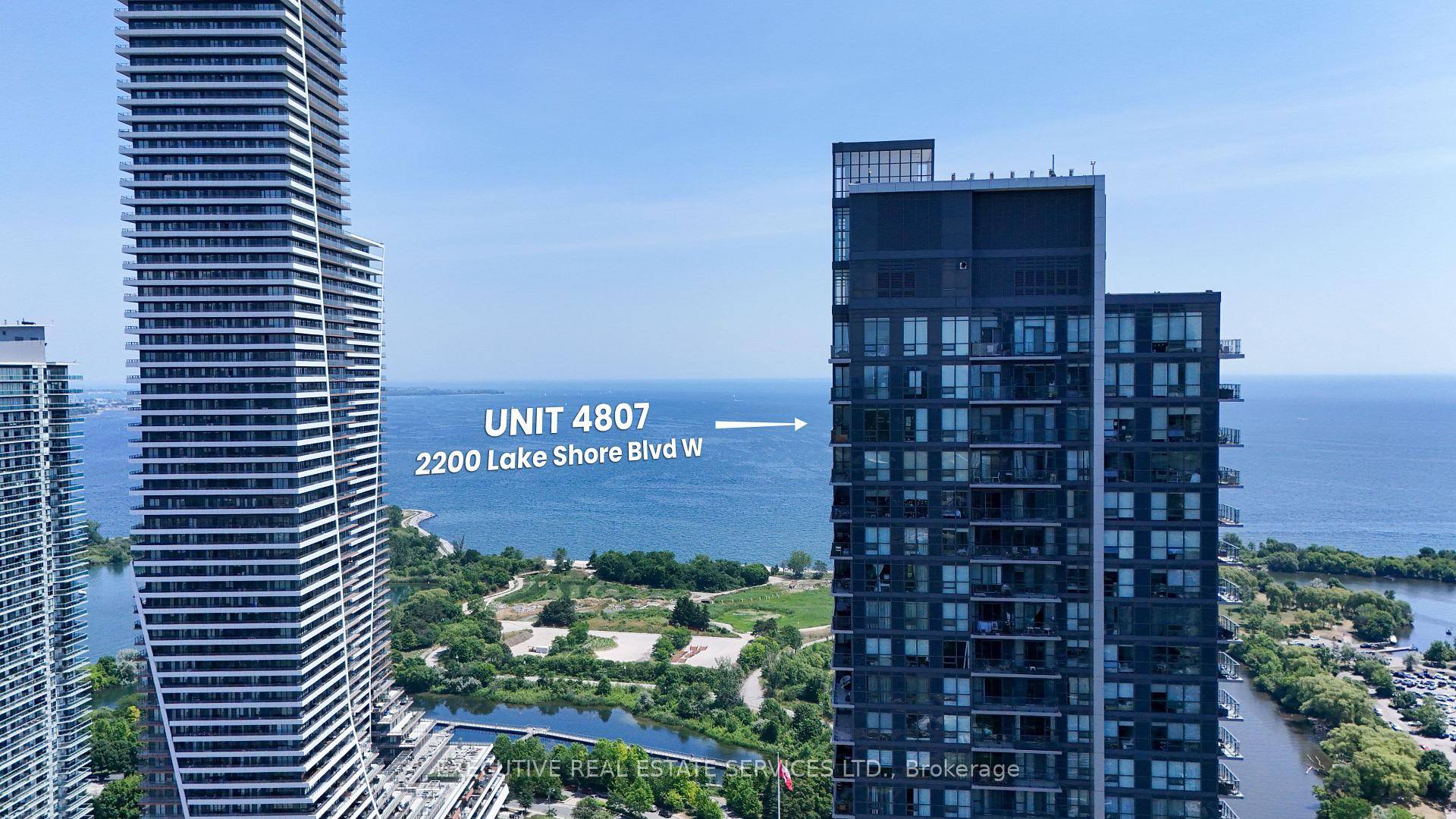 Welcome to this stunning Lower Penthouse Corner Unit in the highly sought after Mimico Lakefront Communities !