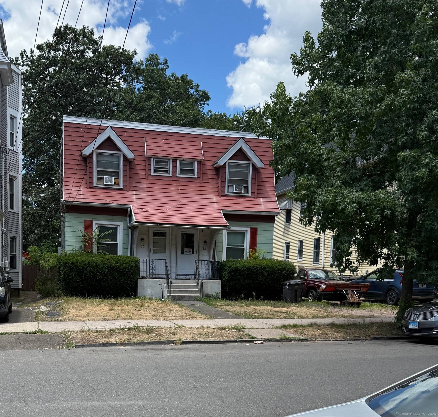 Fantastic 2 Family Side by Side Home !
