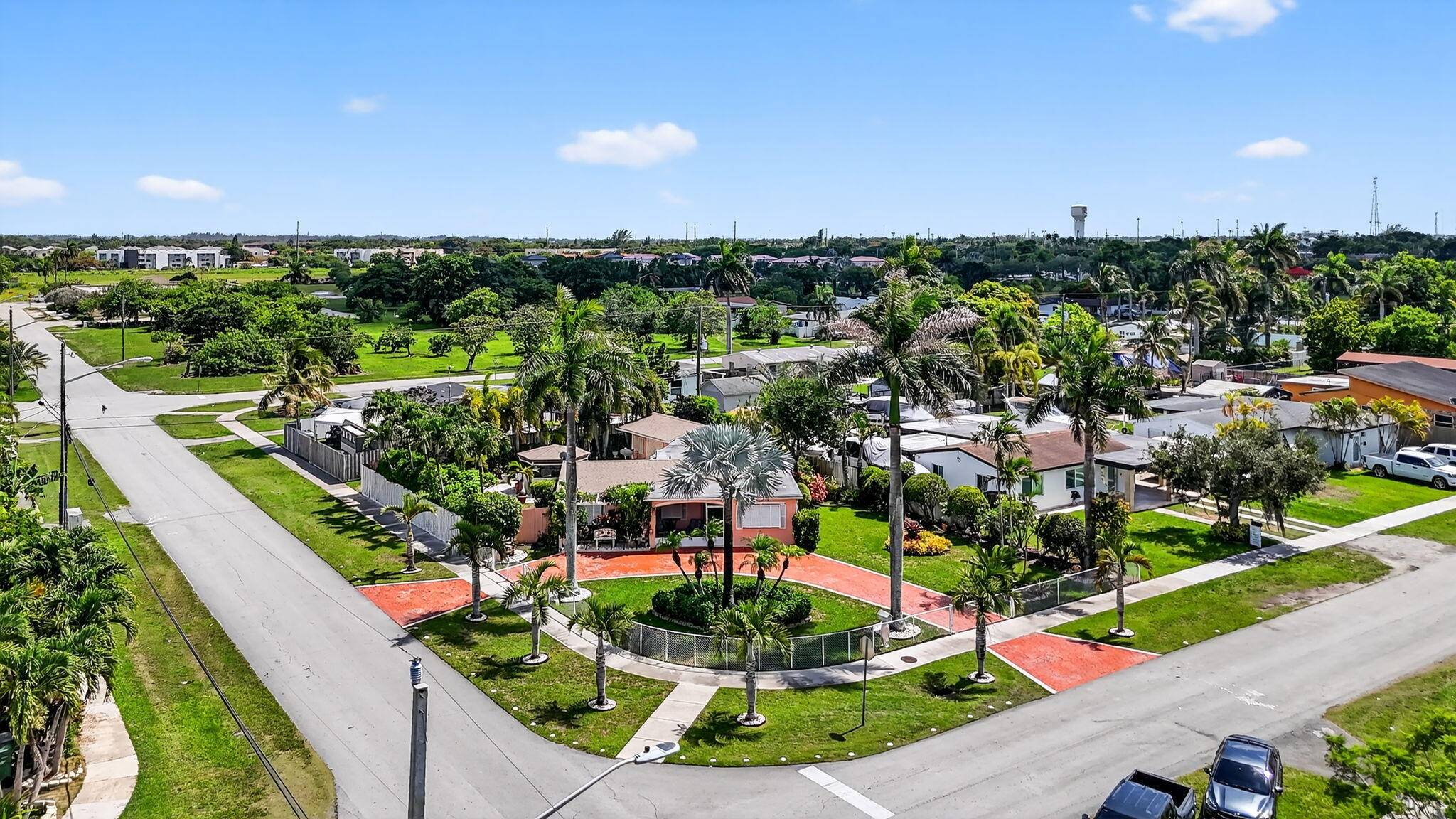 Home Sweet Home on this quarter acre corner lot in the heart of Homestead Miami !