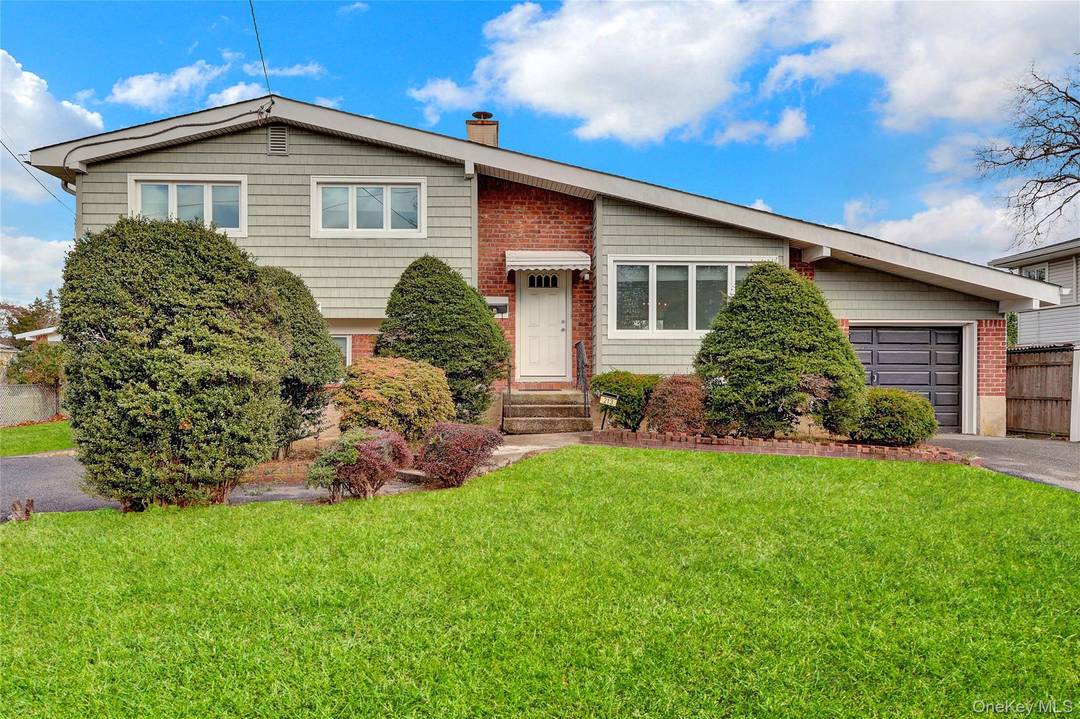 Talk About A GREAT OPPORTUNITY, That's Exactly What This Home Offers !