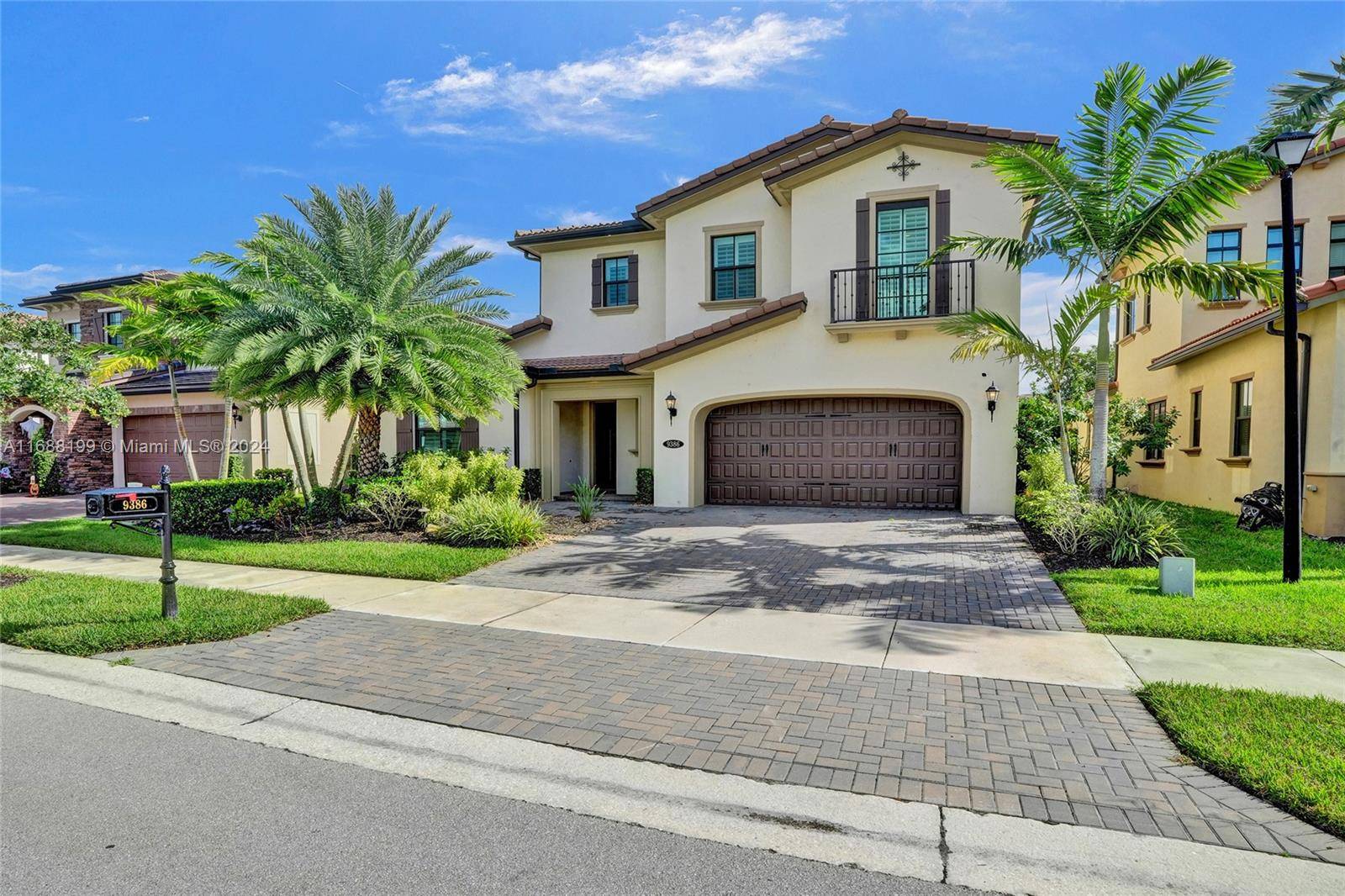 Did You Know ? Spec Homes Flaunt the BEST of the BEST !