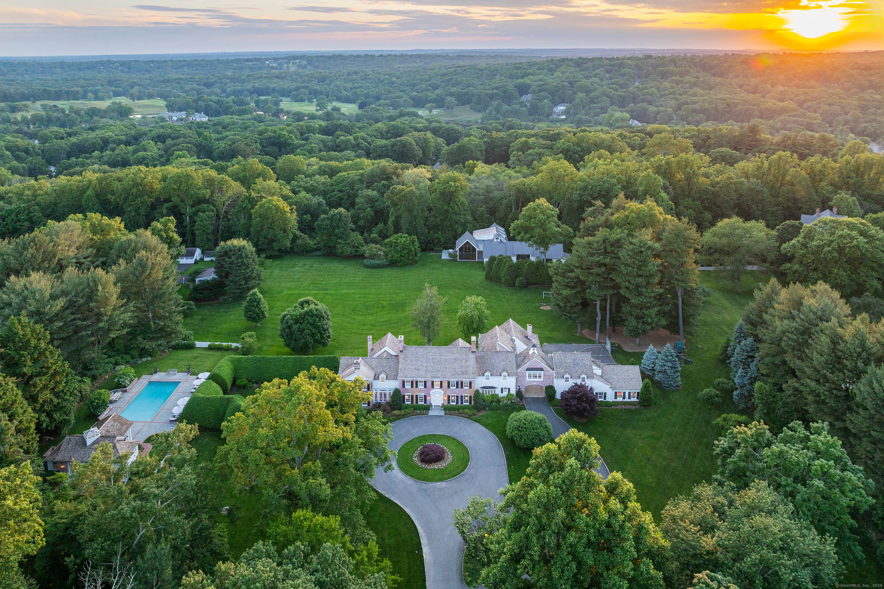 Combining refined elegance with complete privacy, this 9.