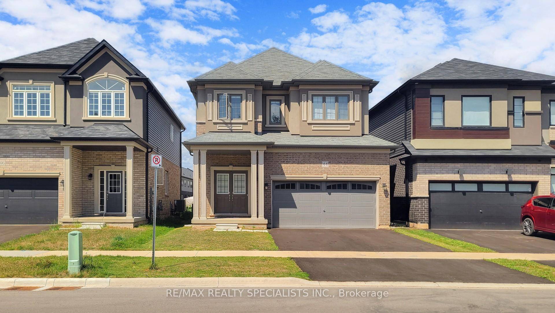 4 Bedroom Detached Double Garage Home in Nature's Grand Community, 45k Upgrades from the Builder, Premium Brick amp ; Stucco Elevation, Harwood Floors on the Main floor, This Sun Filled ...