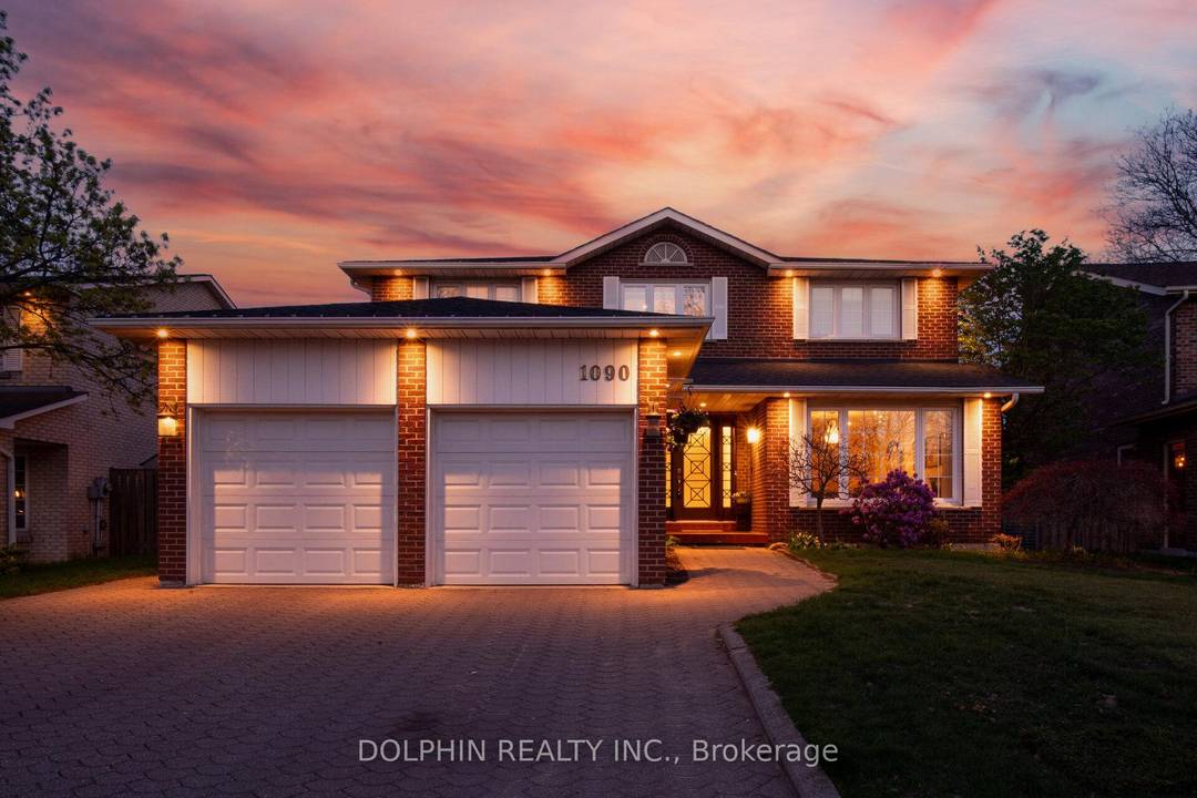 Nestled in one of Mississauga's most coveted areas, this Lorne Park home presents a rare opportunity in a family friendly neighborhood.