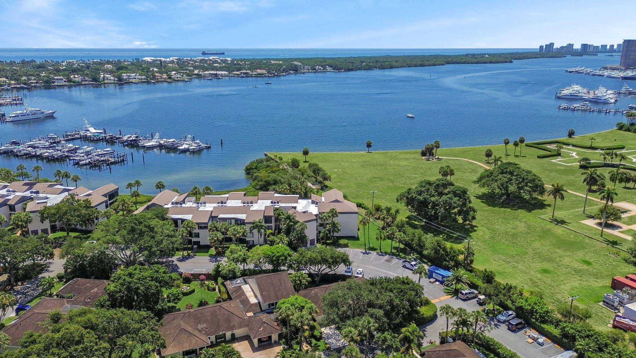 Experience the Best of Both Worlds Low Maintenance Living and the Privacy of a Single Family Home.